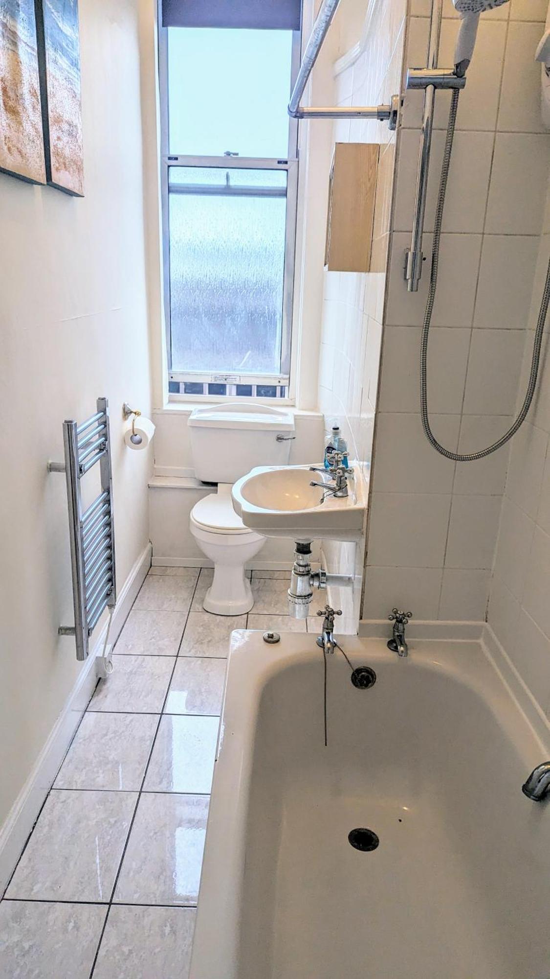 Edinburgh City Center Haymarket Double Room Exteriör bild